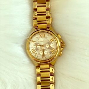 Michael Kors watch in Women